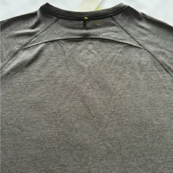 NWT All in Motion Merino Wool Blend Long Sleeve Shirt Gray Heathered XL - Picture 5 of 6